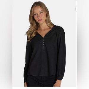 Nwt Chic Black Denim Button-Down Blouse